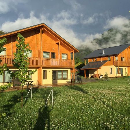 Les Chalets Fleurs De France - Kota Saint-Dalmas Exterior foto